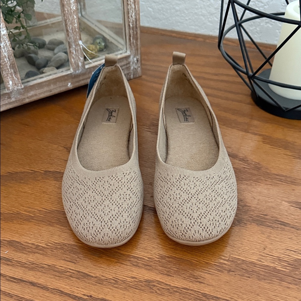 New Zodiac Caitlin Beige Women's Loafers